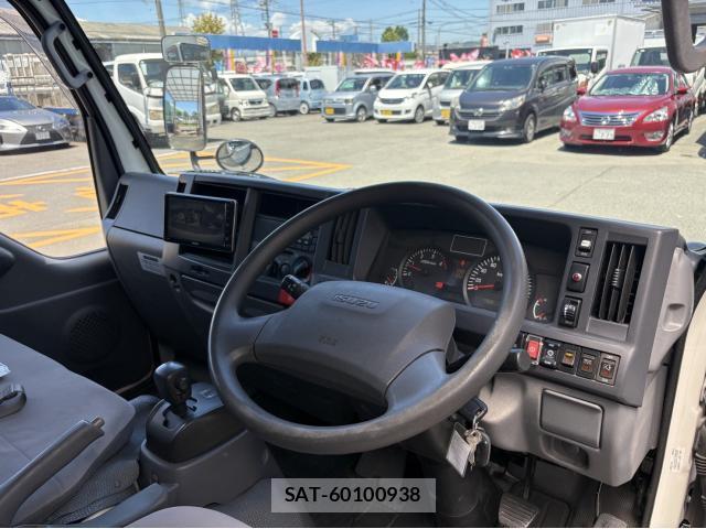 Isuzu ELF TRUCK 2016-04 8280295-2