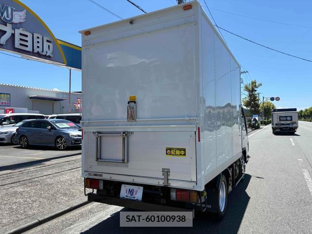 Isuzu ELF TRUCK 2016-04 8280295-3