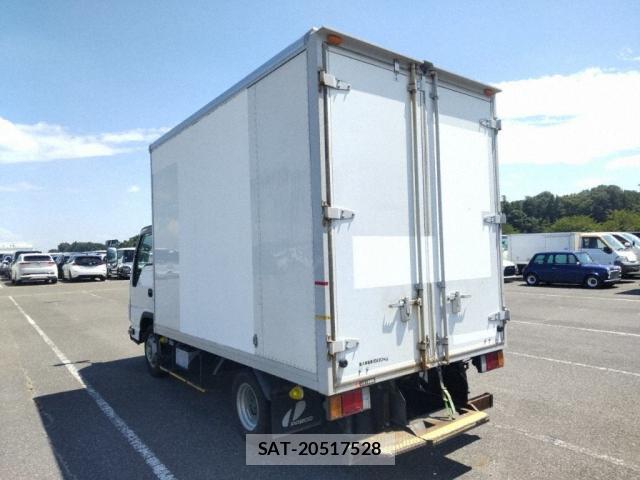 Isuzu ELF TRUCK 2016-11 8283718-4