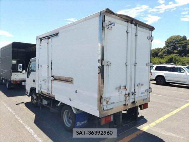 Isuzu ELF TRUCK 2013-07 8283726-4