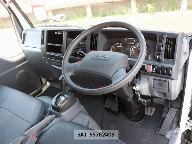 Isuzu ELF TRUCK 2019-08 8283937-2