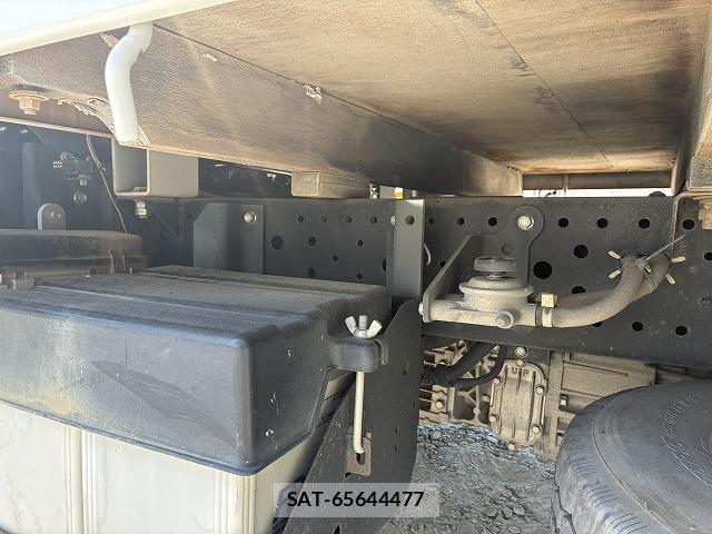 Isuzu ELF TRUCK 2021-05 8284733-17