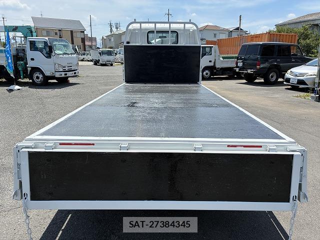 Isuzu ELF TRUCK 2019-07 8284810-9