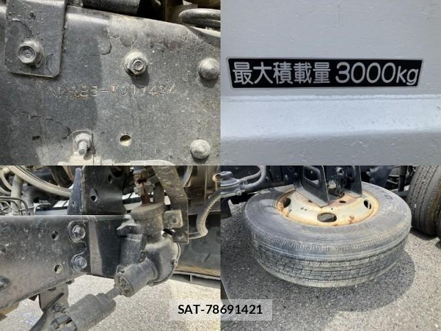 Isuzu ELF TRUCK 2011-01 8284812-15