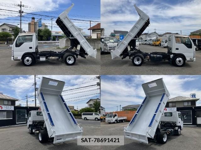 Isuzu ELF TRUCK 2011-01 8284812-4