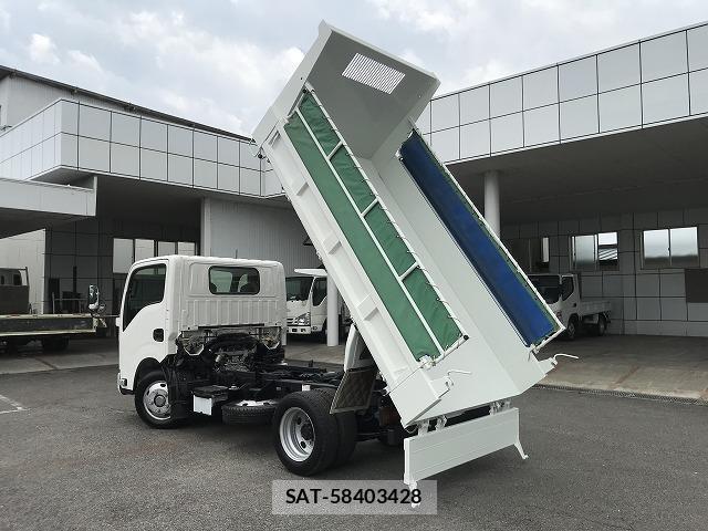 Isuzu ELF TRUCK 2024-07 8284866-5