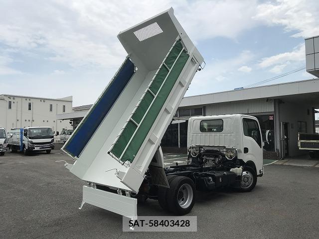 Isuzu ELF TRUCK 2024-07 8284866-7