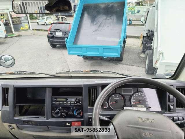 Isuzu ELF TRUCK 2012-11 8285794-12