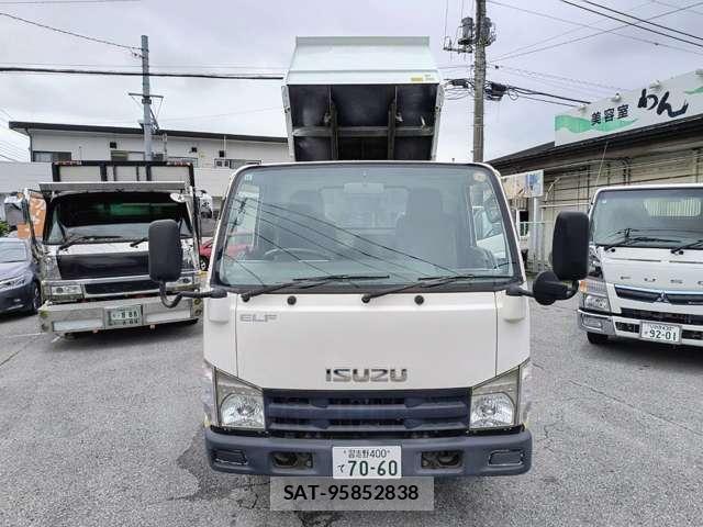 Isuzu ELF TRUCK 2012-11 8285794-2