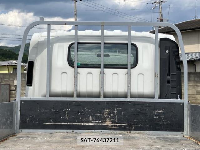 Isuzu ELF TRUCK 2020 8285851-2