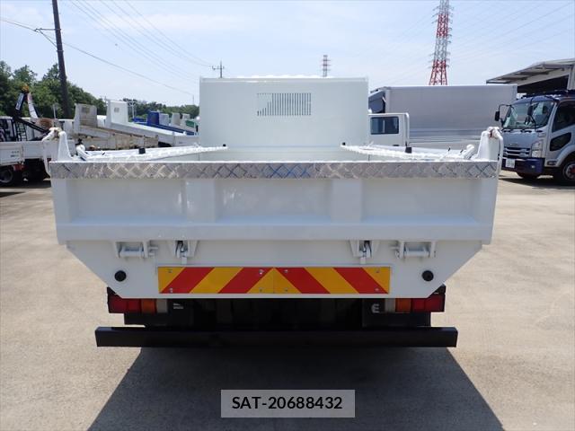 Isuzu ELF TRUCK 2015-06 8285856-1