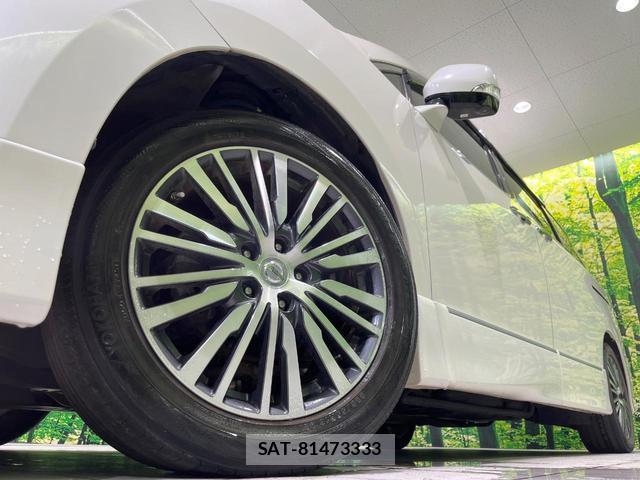 Nissan ELGRAND 2012-12 8276695-13