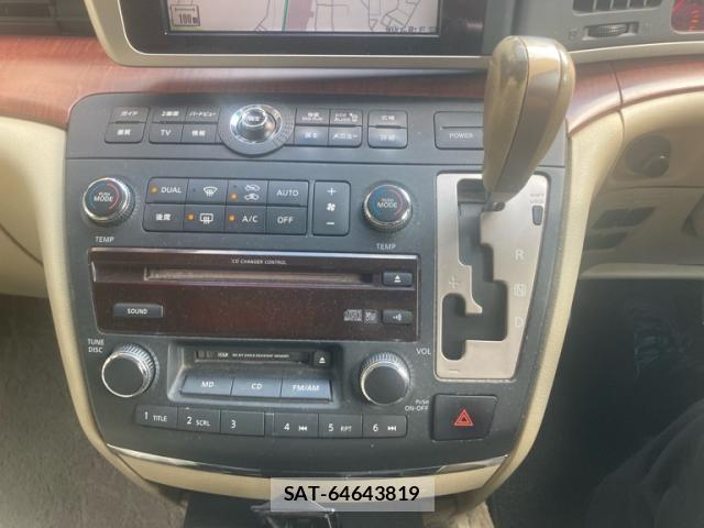 Nissan ELGRAND 2005-10 8277494-18