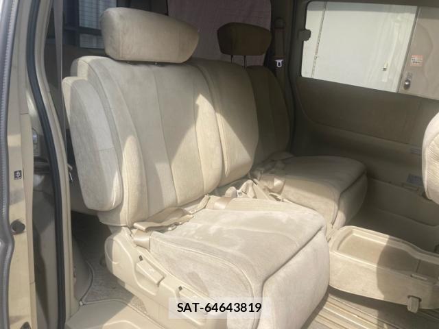 Nissan ELGRAND 2005-10 8277494-9