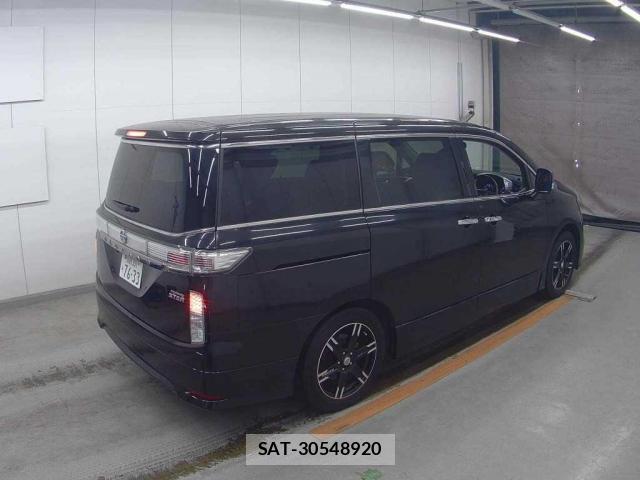 Nissan ELGRAND 2018-12 8278434-1