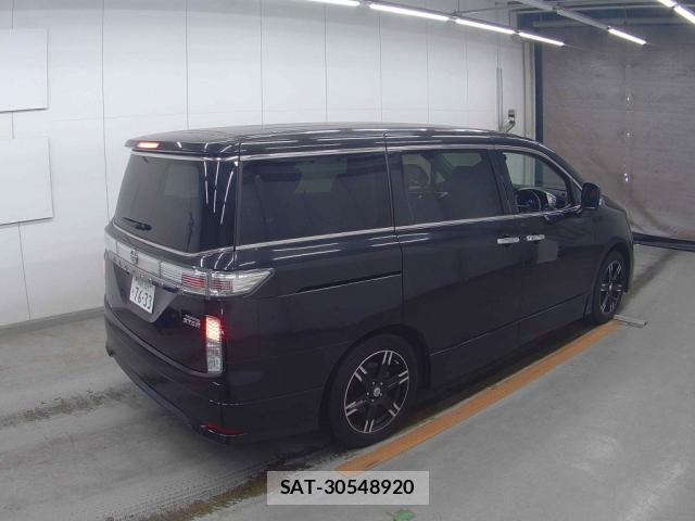 Nissan ELGRAND 2018-12 8278434-4