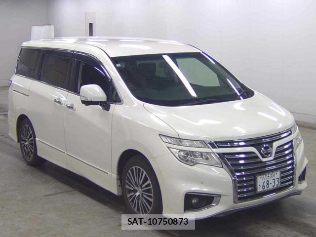 Nissan ELGRAND 2015 8278504-0