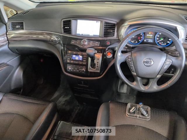 Nissan ELGRAND 2015 8278504-2