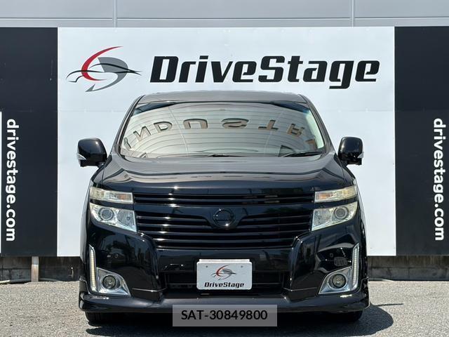 Nissan ELGRAND 2012-03 8279177-17
