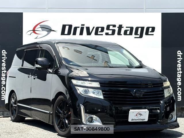 Nissan ELGRAND 2012-03 8279177-3