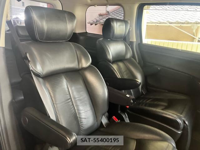 Nissan ELGRAND 2012-01 8280476-3