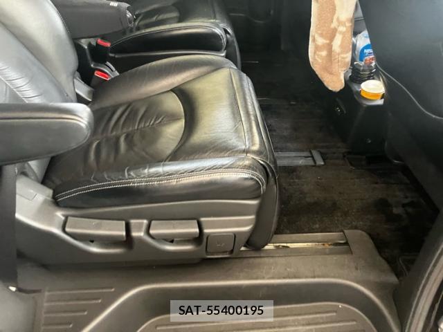 Nissan ELGRAND 2012-01 8280476-4