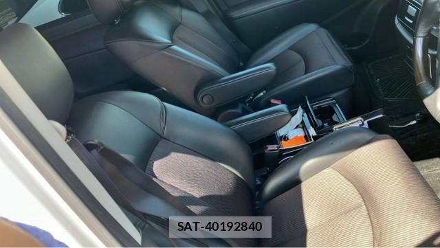 Nissan ELGRAND 2015-01 8280589-5