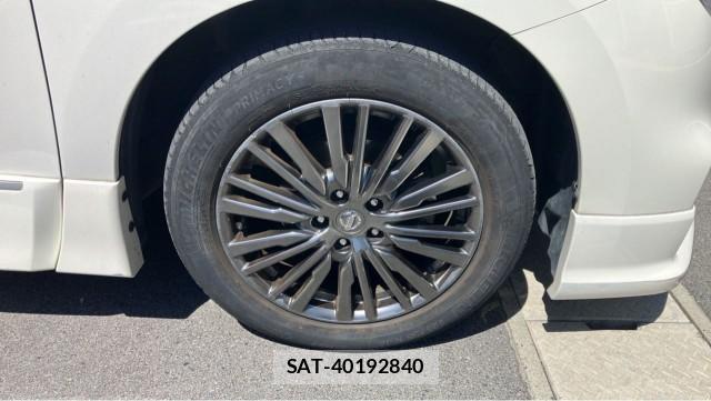 Nissan ELGRAND 2015-01 8280589-8