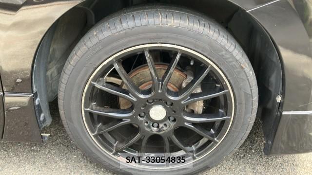 Nissan ELGRAND 2011-09 8282317-8