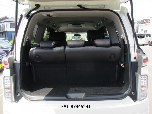 Nissan ELGRAND 2013-12 8283431-15