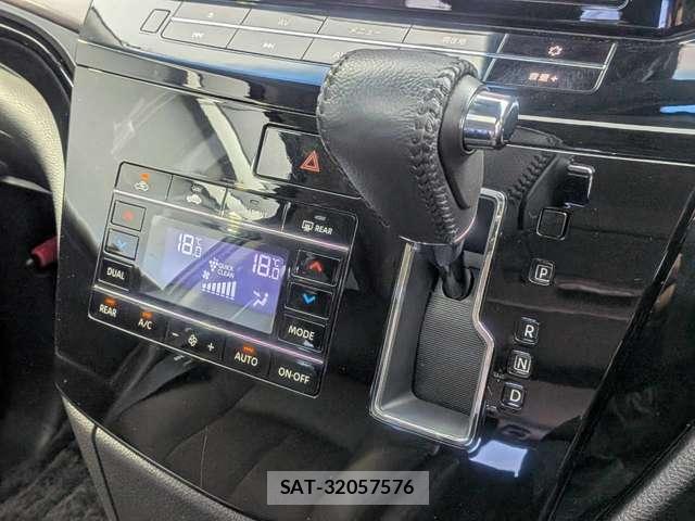 Nissan ELGRAND 2020-12 8283825-11