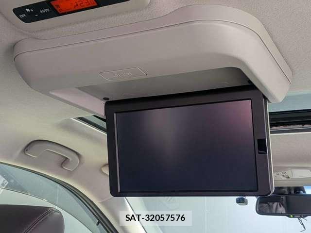 Nissan ELGRAND 2020-12 8283825-5