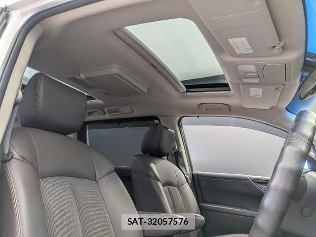 Nissan ELGRAND 2020-12 8283825-7