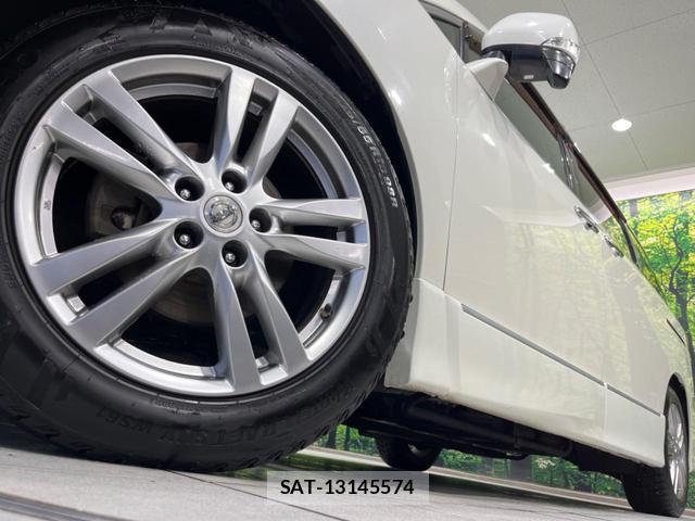 Nissan ELGRAND 2011-09 8284747-13