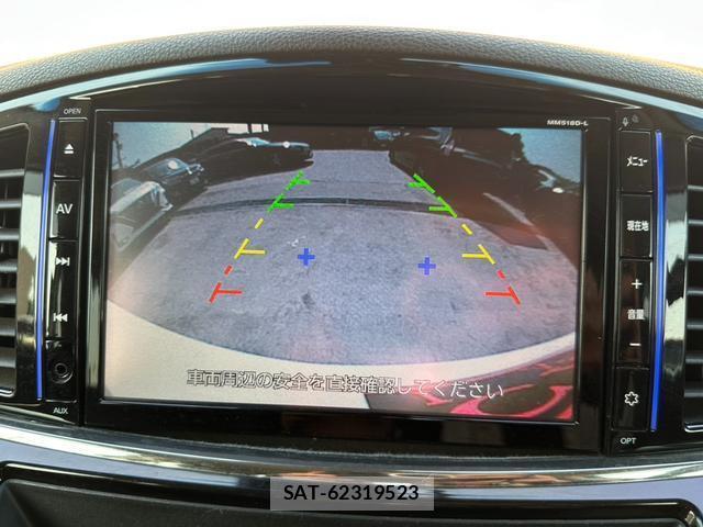 Nissan ELGRAND 2019-04 8285440-11