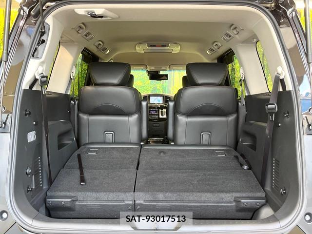 Nissan ELGRAND 2019-10 8285467-10