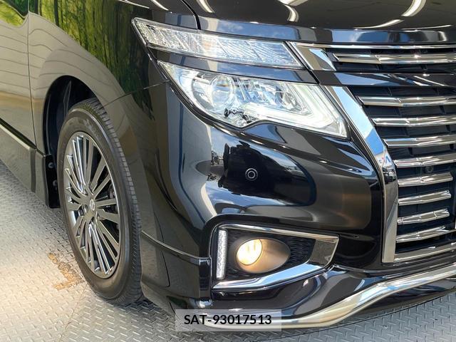 Nissan ELGRAND 2019-10 8285467-12