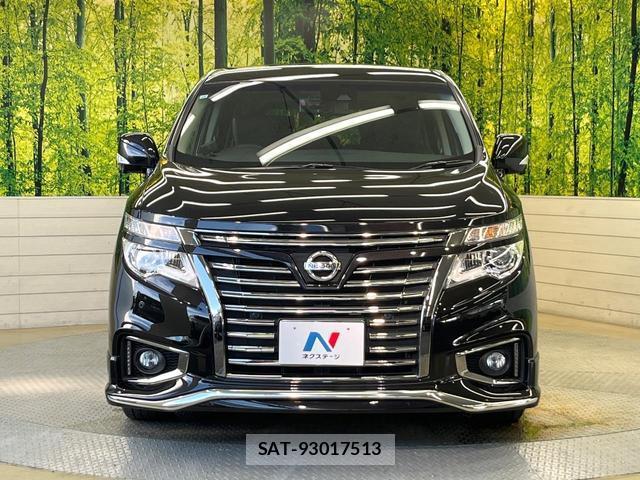 Nissan ELGRAND 2019-10 8285467-14