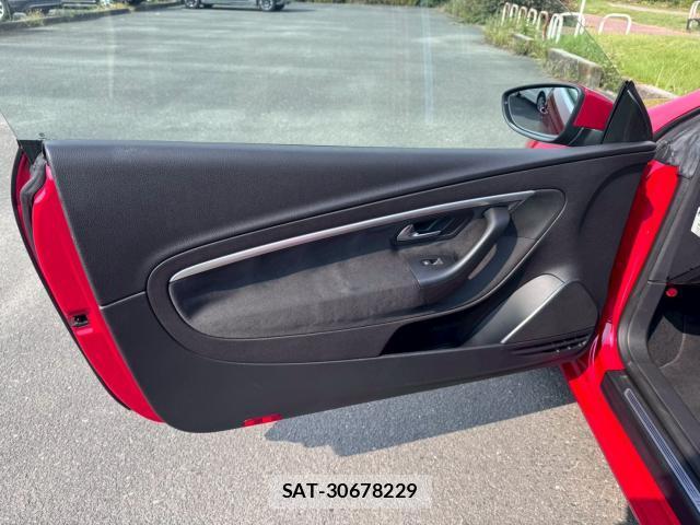 VolksWagen EOS 2010-02 8285509-17