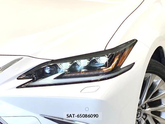 Lexus ES 2019-02 8277654-11
