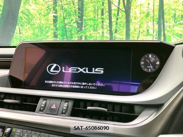 Lexus ES 2019-02 8277654-3
