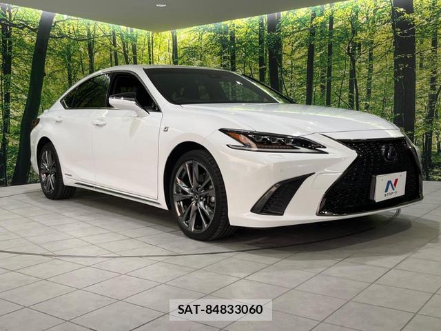 Lexus ES 2020-04 8278067-15