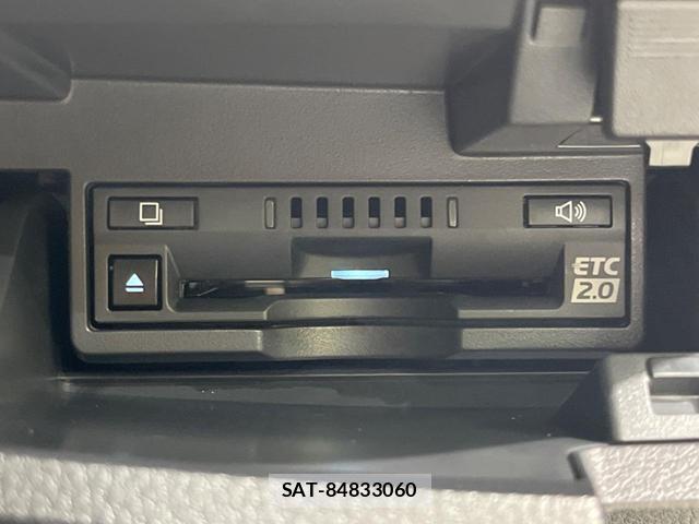 Lexus ES 2020-04 8278067-5
