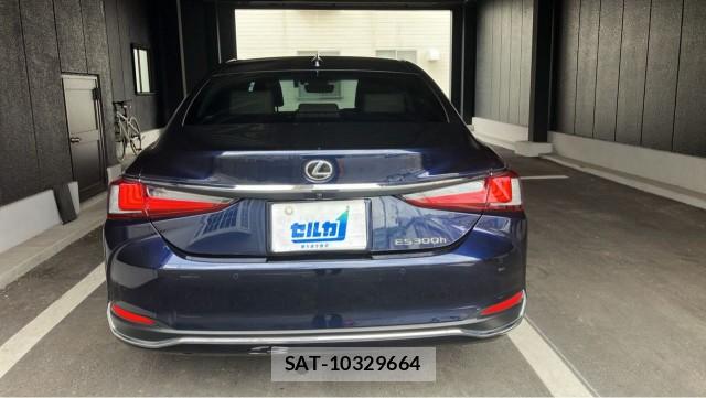 Lexus ES 2023-08 8282364-1