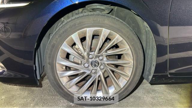 Lexus ES 2023-08 8282364-8