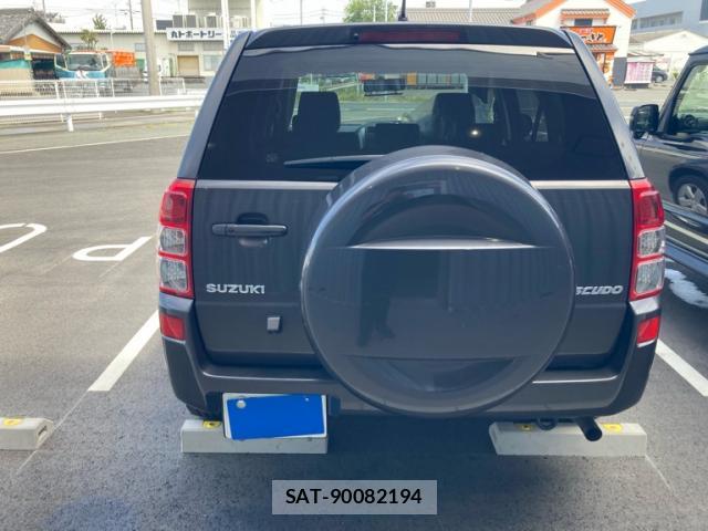 Suzuki ESCUDO 2011-05 8279852-13