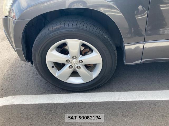 Suzuki ESCUDO 2011-05 8279852-3
