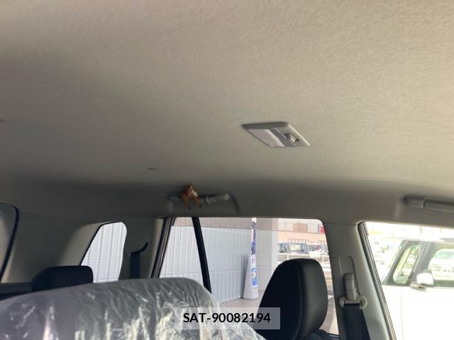 Suzuki ESCUDO 2011-05 8279852-9