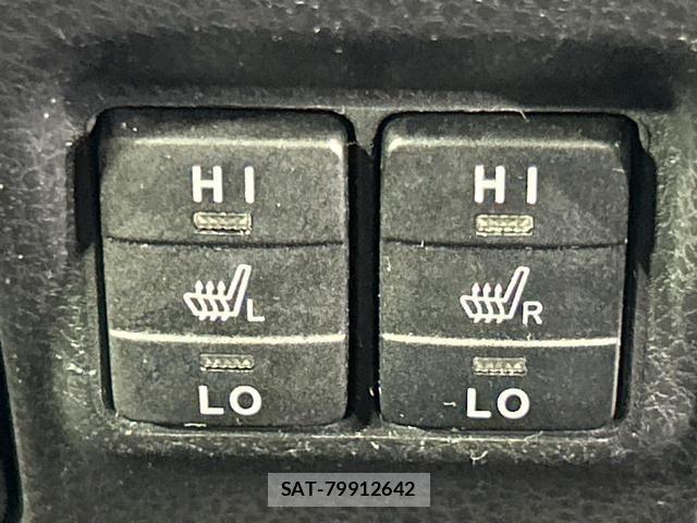 Toyota ESQUIRE 2016-11 8278169-5