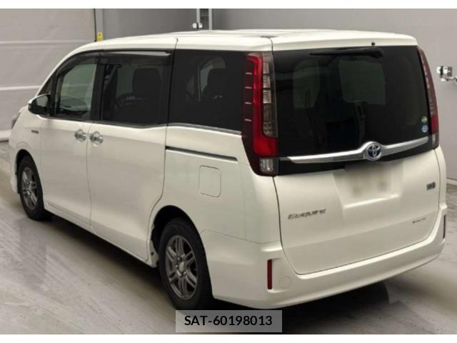Toyota ESQUIRE 2016-05 8278377-4